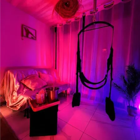 Apartment Sensual Couples Experience *